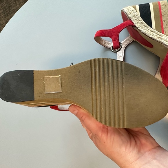 Andre Assous wedge sandals - Picture 3 of 4